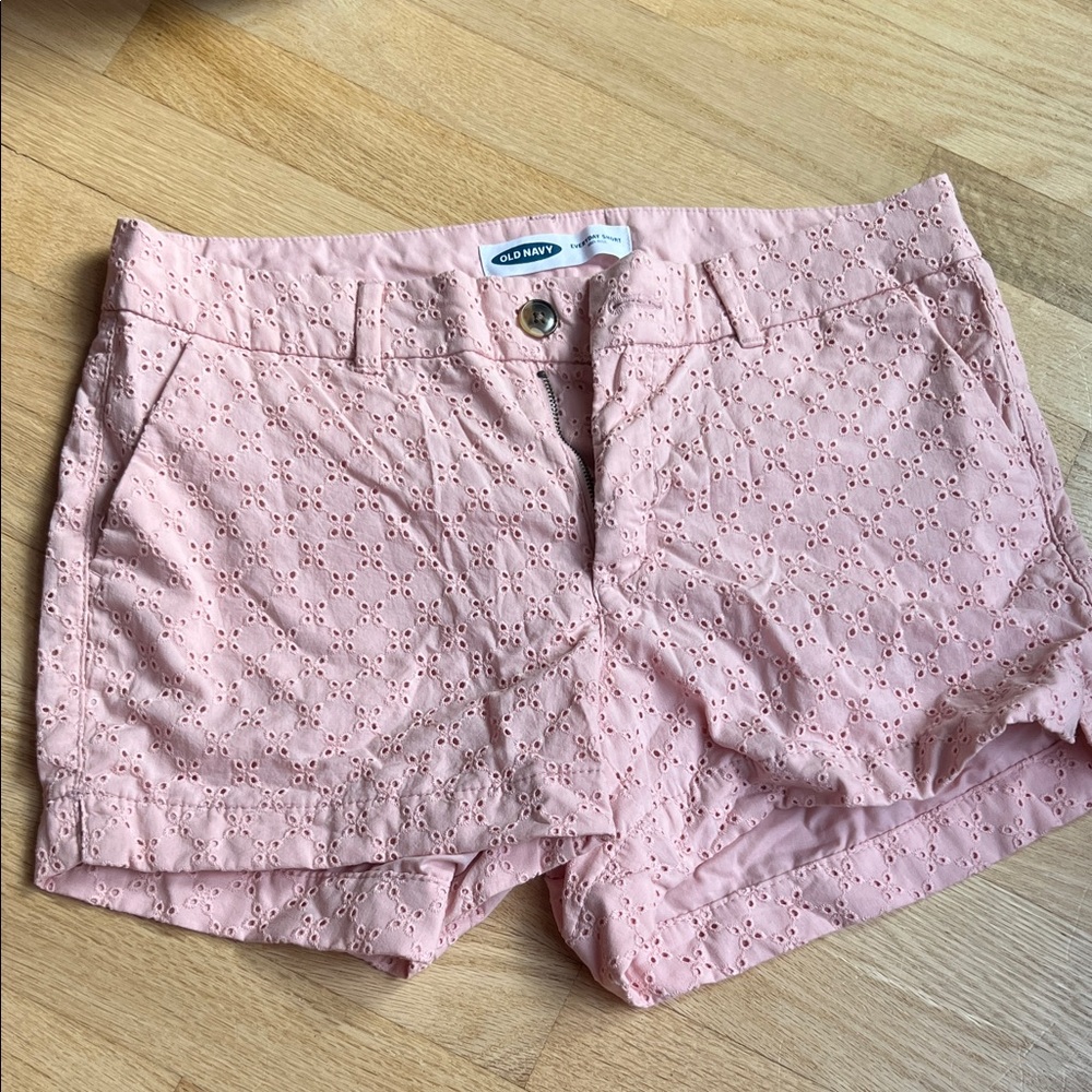 Old Navy Blush Eyelet Mid Ride Shorts